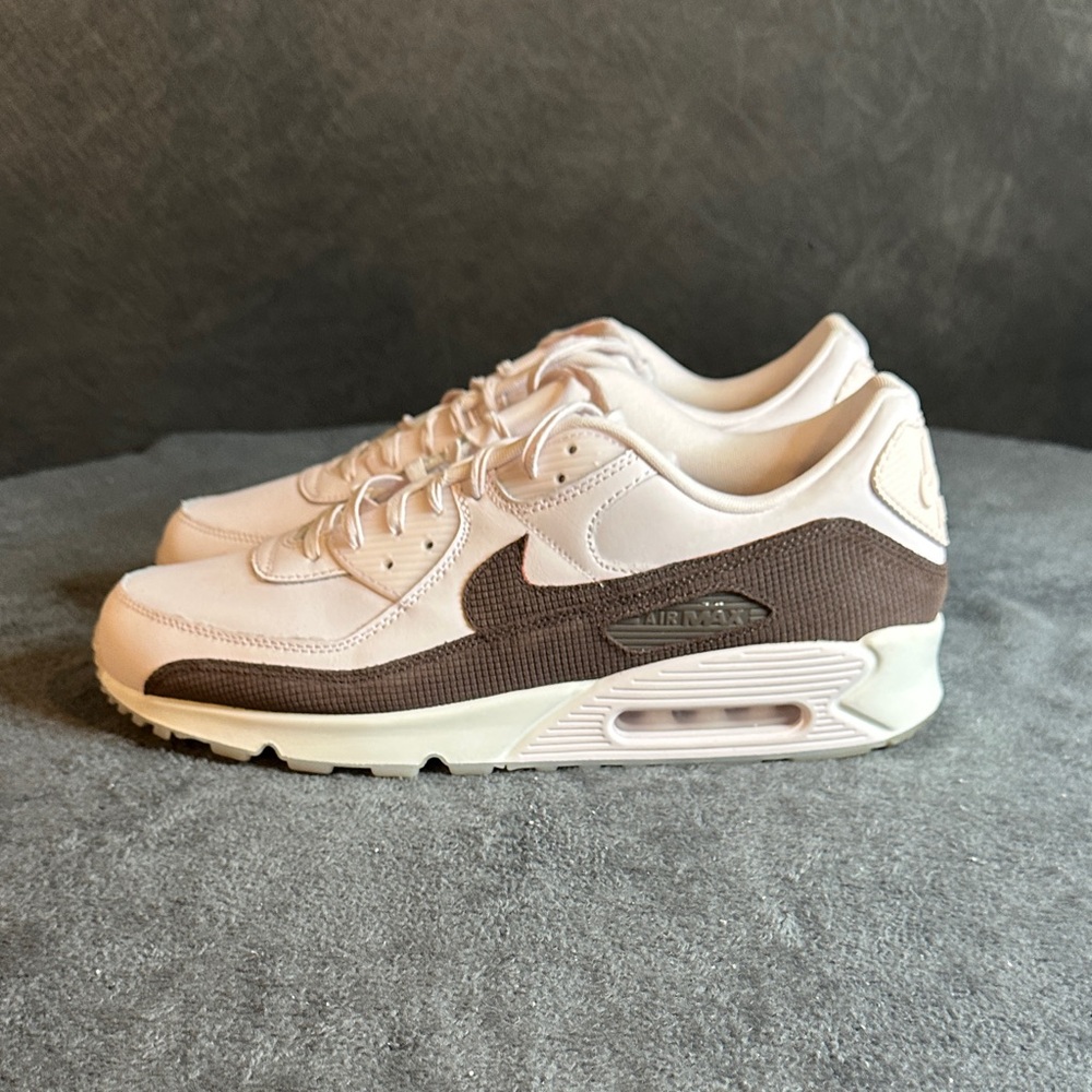 Nike Air Max 90 LTR Men’s Sneakers Pearl Pink and Baroque Brown size 14.